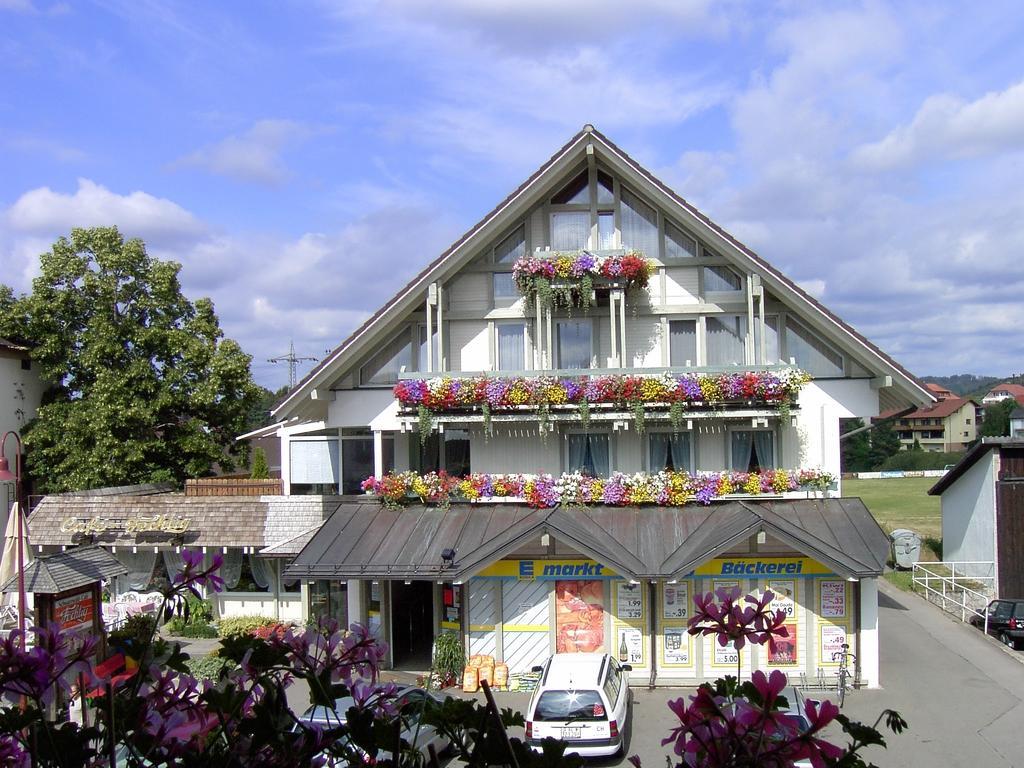 Schwarzwald-Pension Fechtig Uehlingen-Birkendorf Exterior photo